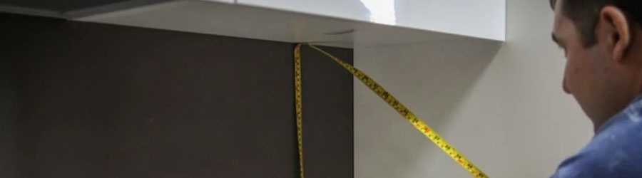 Как крепить фартук на кухне